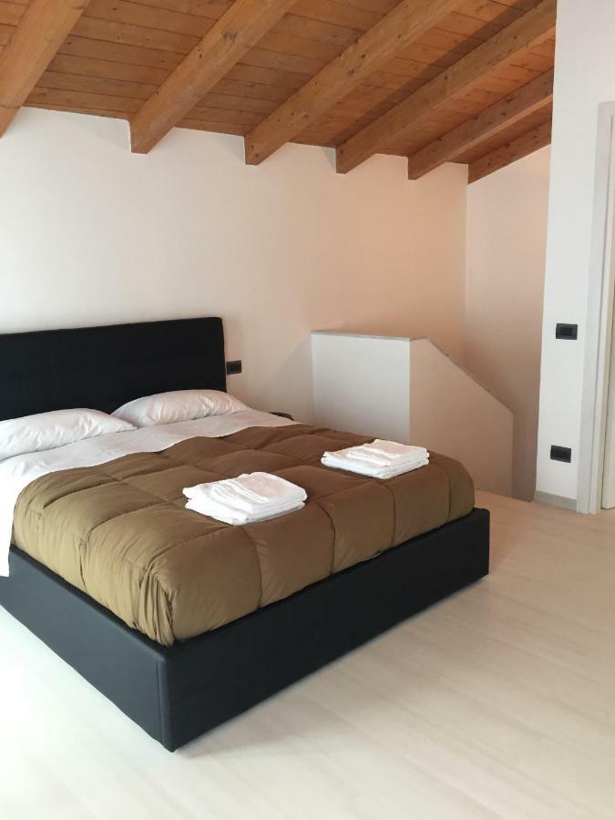 Casa Stefania Apartment Mandello del Lario Exterior photo