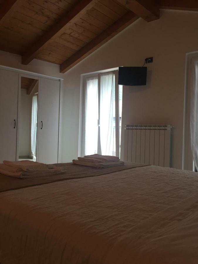 Casa Stefania Apartment Mandello del Lario Exterior photo